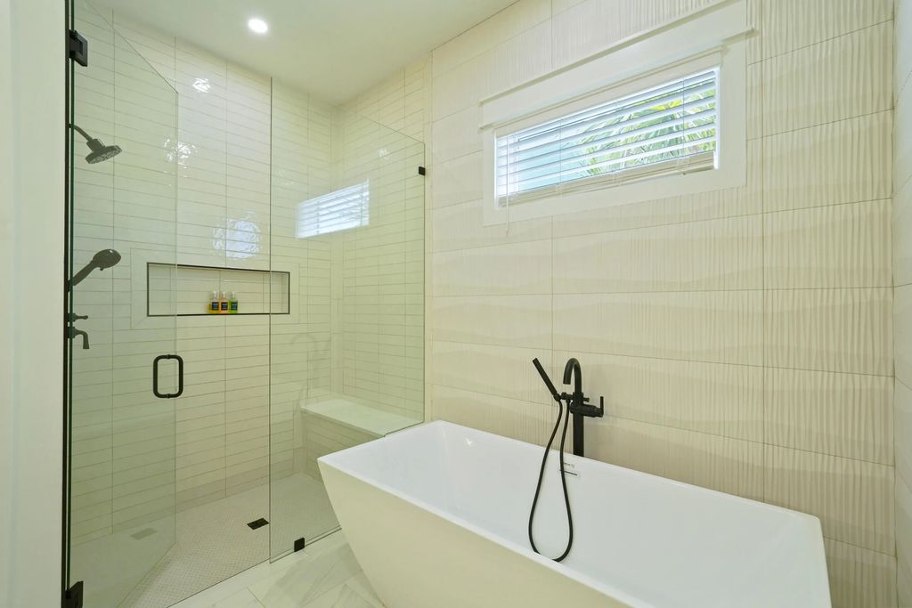 34 of 47 - 16416 Front Beach Road, Panama City Beach, FL