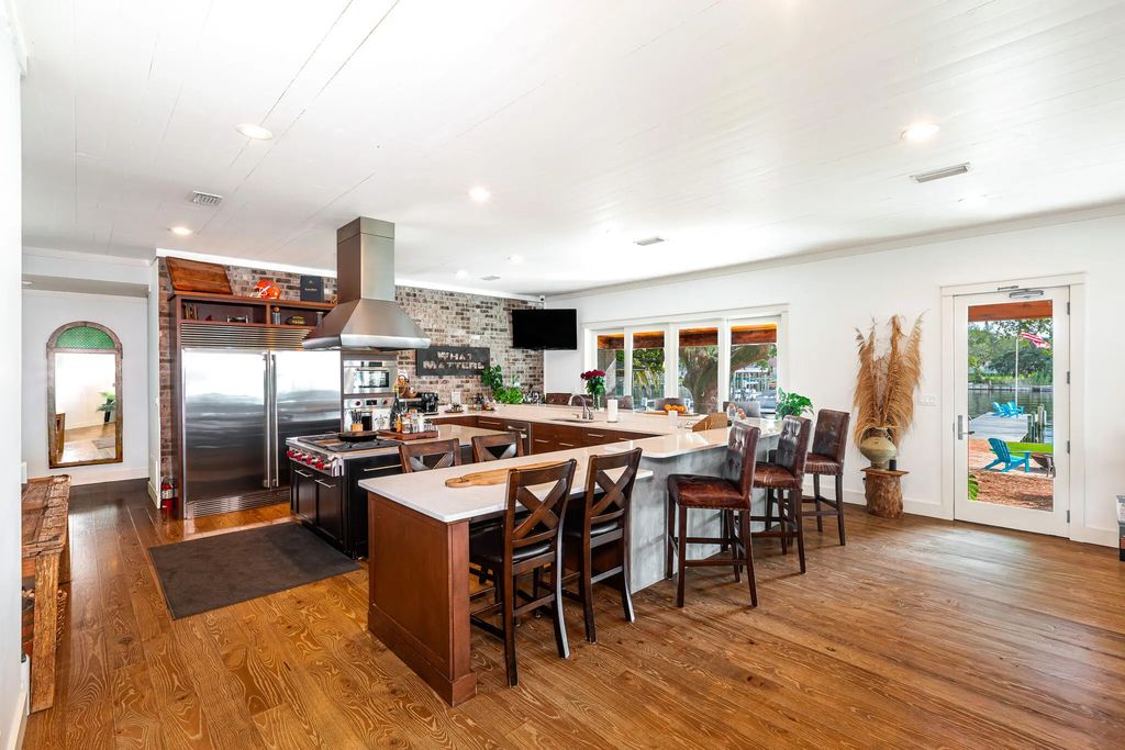 10 of 66 - 510 Calhoun Avenue, Destin, FL