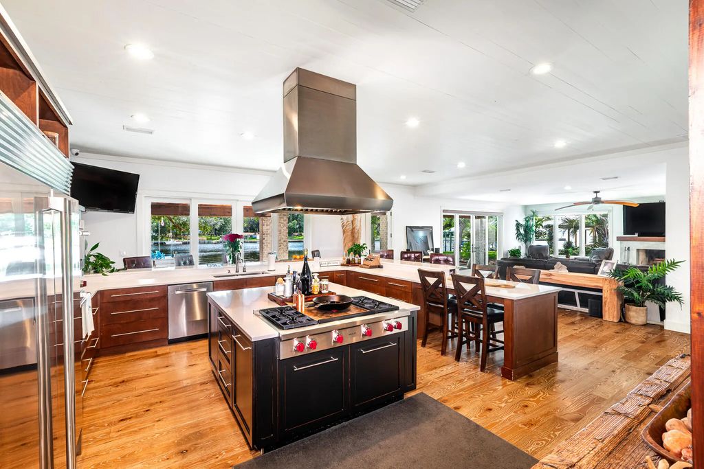 11 of 66 - 510 Calhoun Avenue, Destin, FL