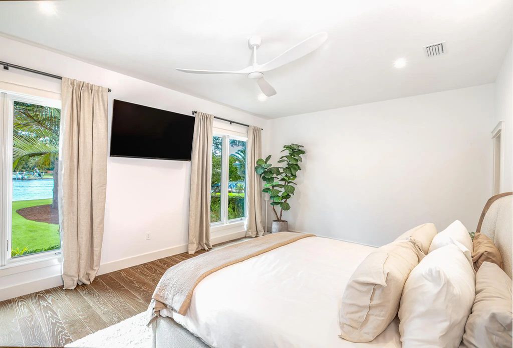 33 of 66 - 510 Calhoun Avenue, Destin, FL