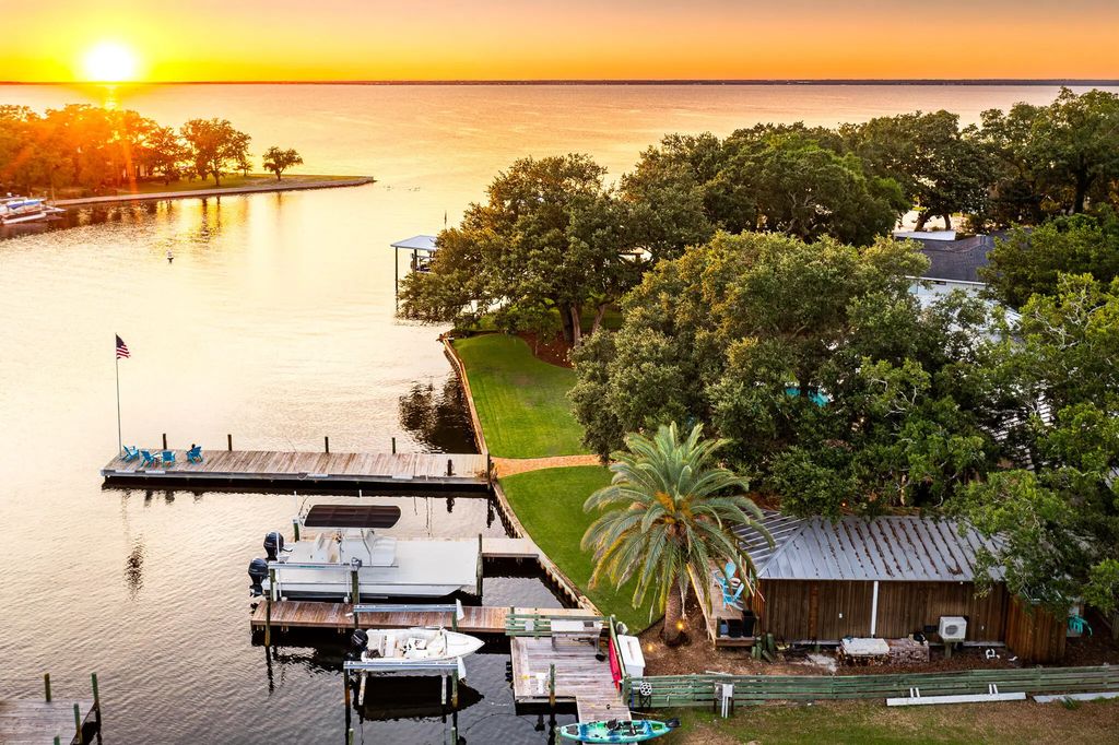 65 of 66 - 510 Calhoun Avenue, Destin, FL