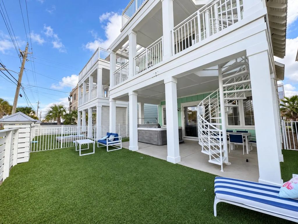 20 of 58 - 13662 Front Beach Road, Panama City Beach, FL
