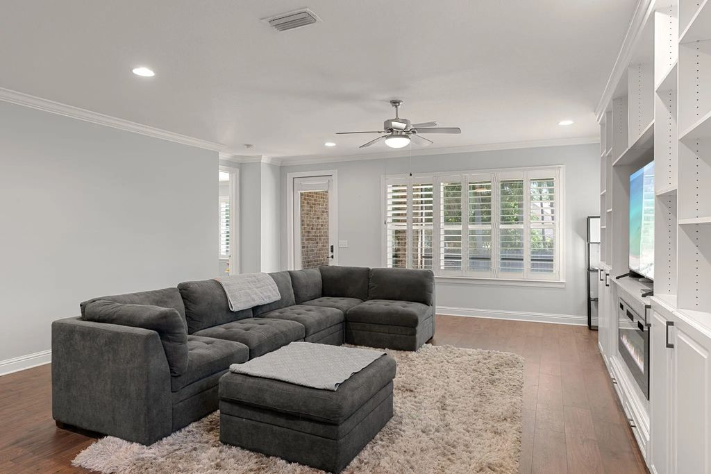 11 of 50 - 129 Leap Year Lane, Freeport, FL