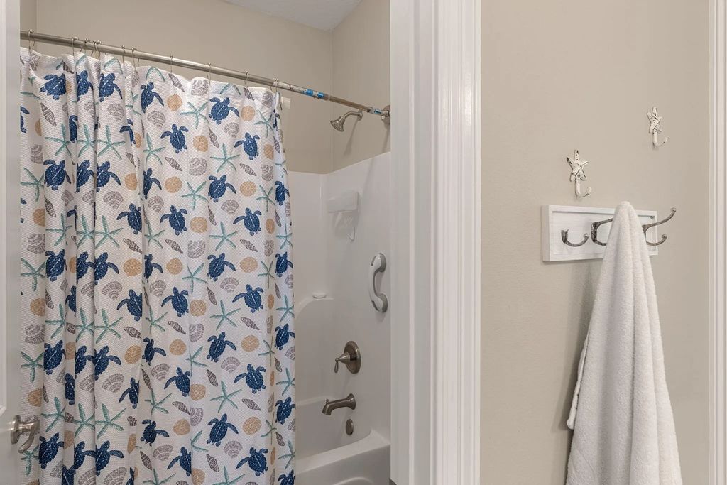 21 of 50 - 129 Leap Year Lane, Freeport, FL