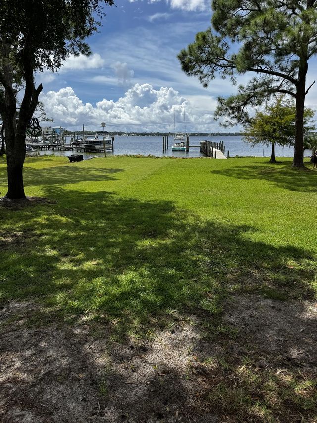 Photo of Listing #1011729