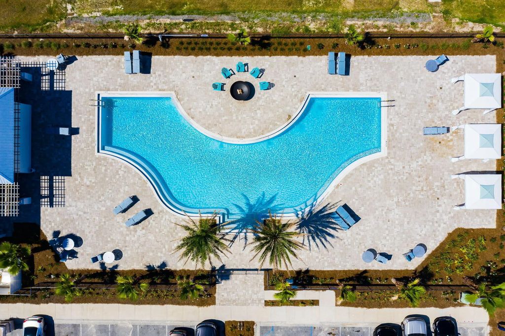 17 of 18 - 111 E Pine Lands Loop Unit B, Inlet Beach, FL