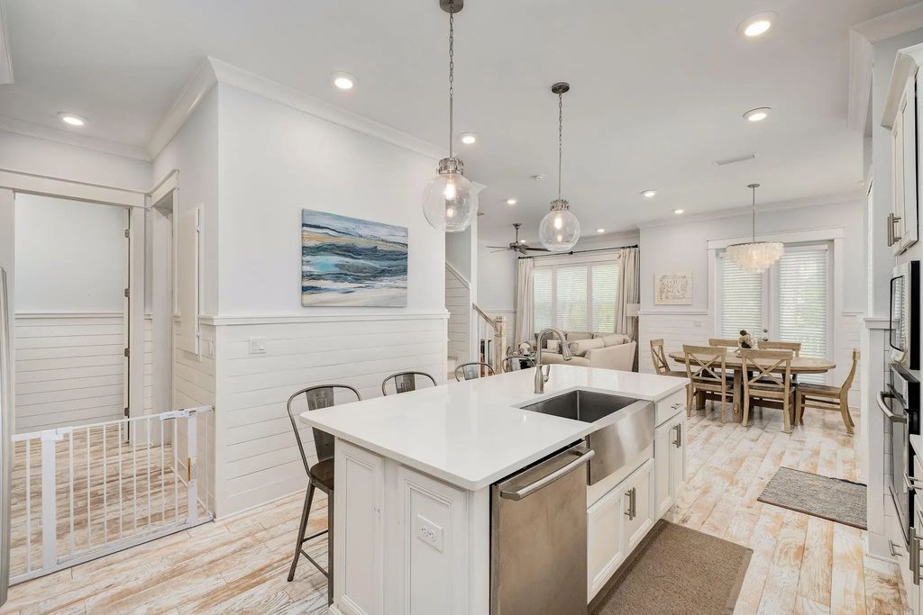 7 of 18 - 111 E Pine Lands Loop Unit B, Inlet Beach, FL
