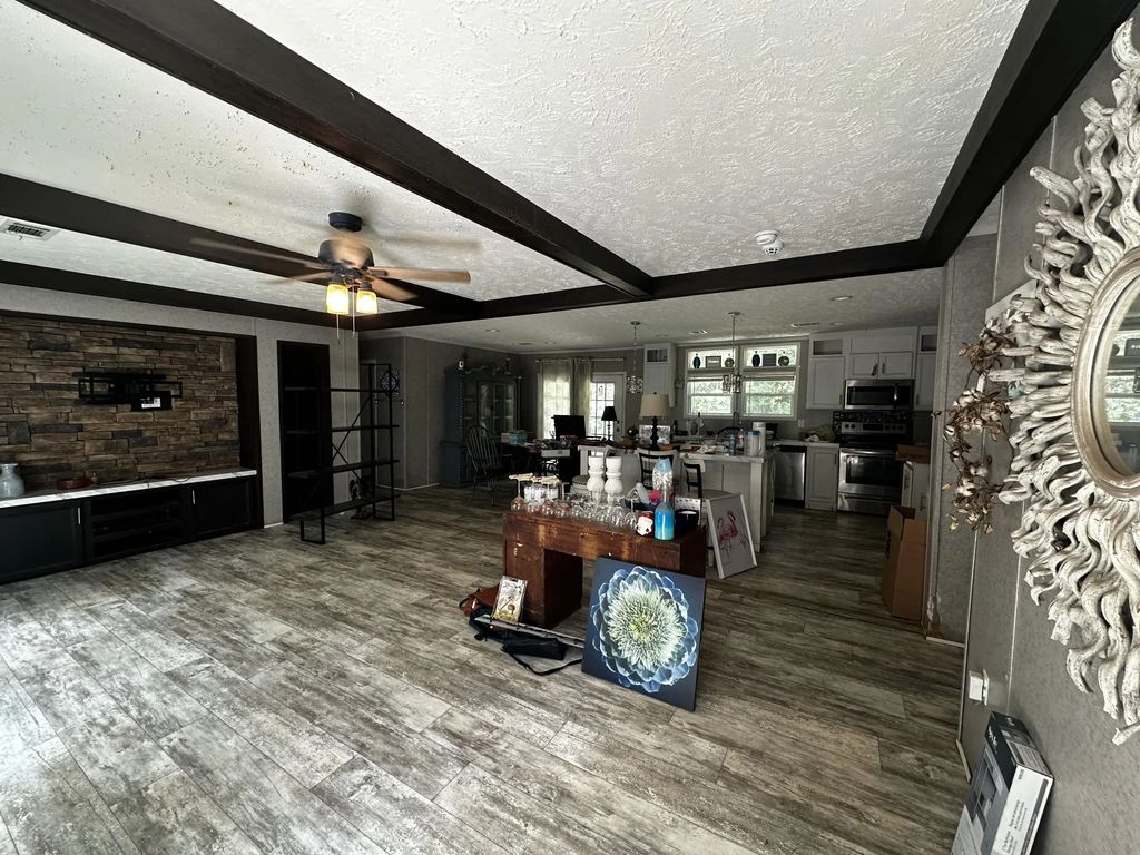 4679 Liberty Boulevard, Holt