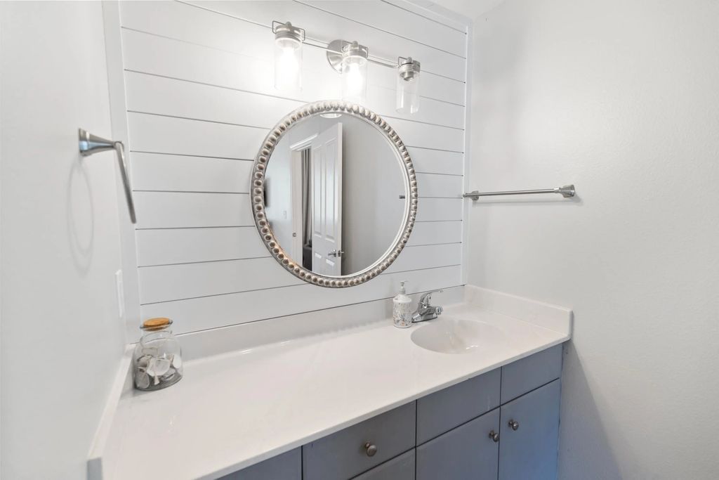 15 of 40 - 9900 S Thomas Drive Unit 1728, Panama City Beach, FL