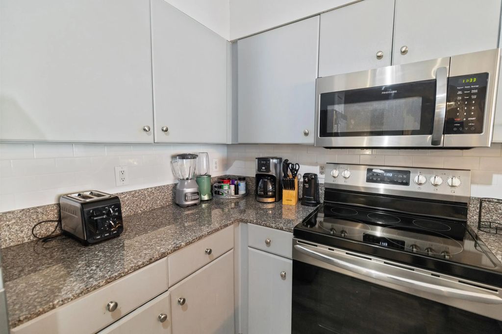 19 of 40 - 9900 S Thomas Drive Unit 1728, Panama City Beach, FL
