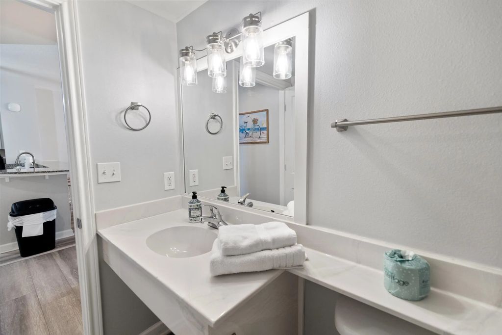 22 of 40 - 9900 S Thomas Drive Unit 1728, Panama City Beach, FL