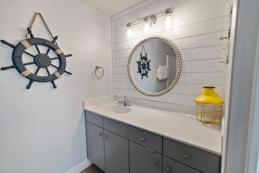 33 of 40 - 9900 S Thomas Drive Unit 1728, Panama City Beach, FL