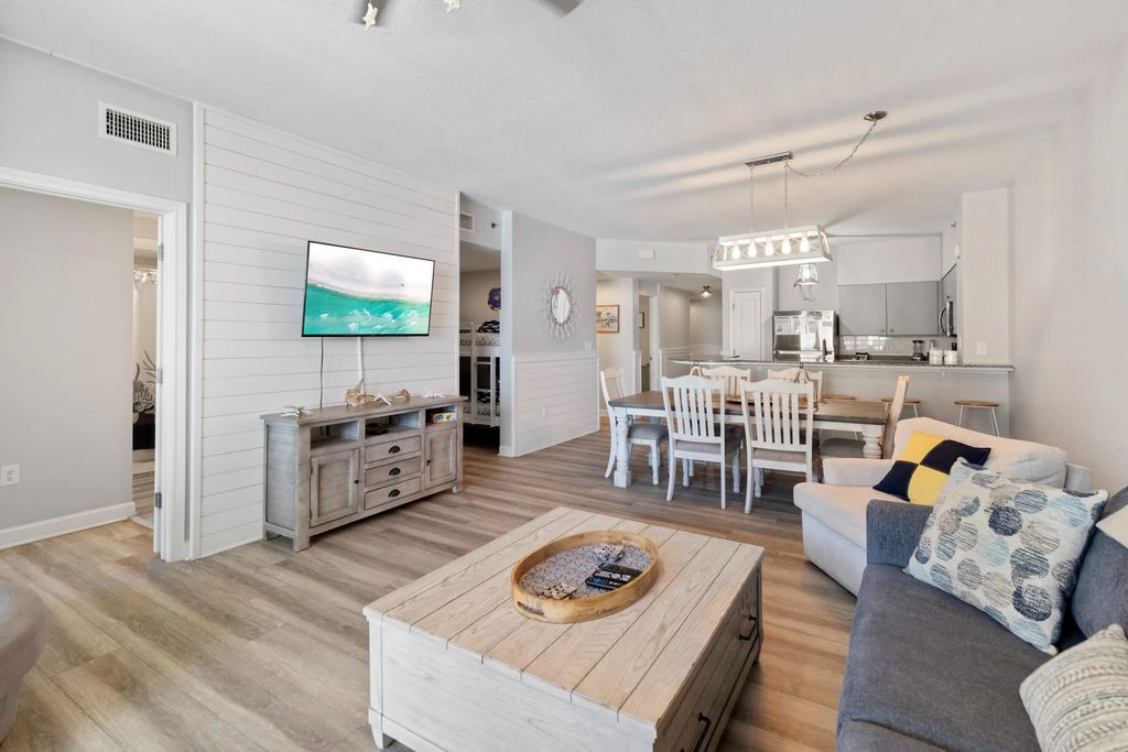 8 of 40 - 9900 S Thomas Drive Unit 1728, Panama City Beach, FL