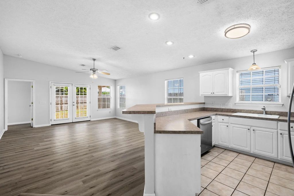 9 of 40 - 200 Jase Circle, Panama City Beach, FL
