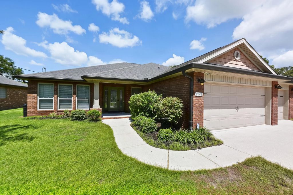 8342 Randall Drive, Navarre