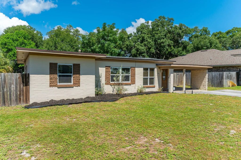 357 Ne Kepner Drive, Fort Walton Beach