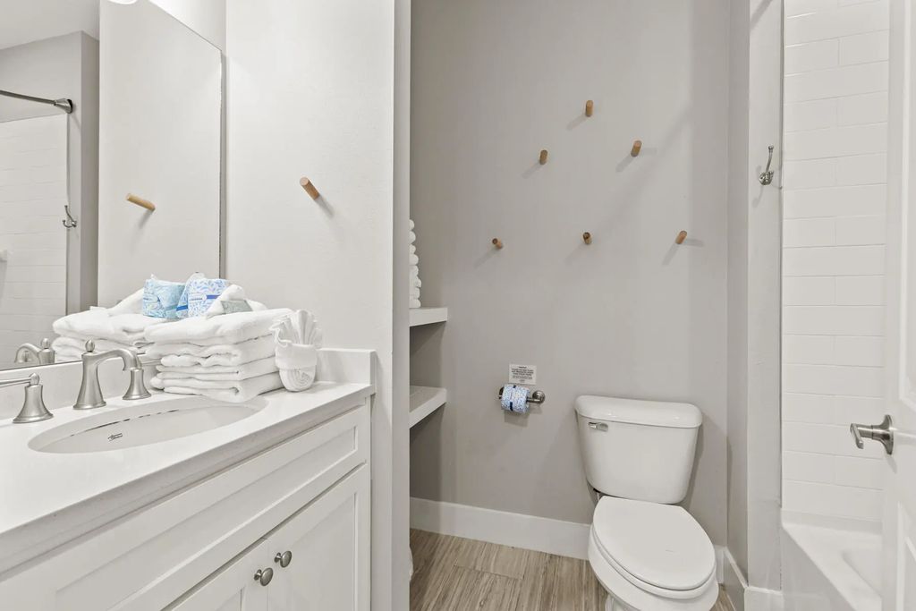 6 of 35 - 4923 E County Hwy 30a E103, Santa Rosa Beach, FL