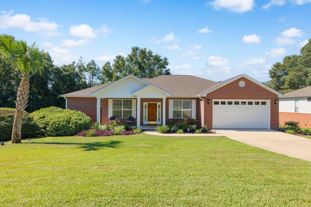 601 W Lynn Brook, Crestview