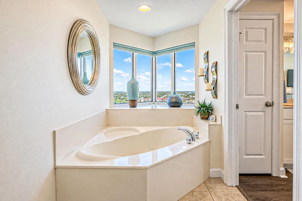 36 of 37 - 9450 S Thomas Drive Unit 1701a, Panama City Beach, FL