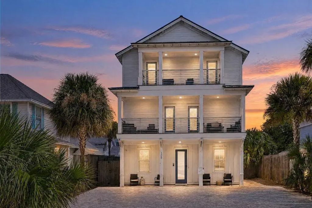 105 Mark Street, Destin