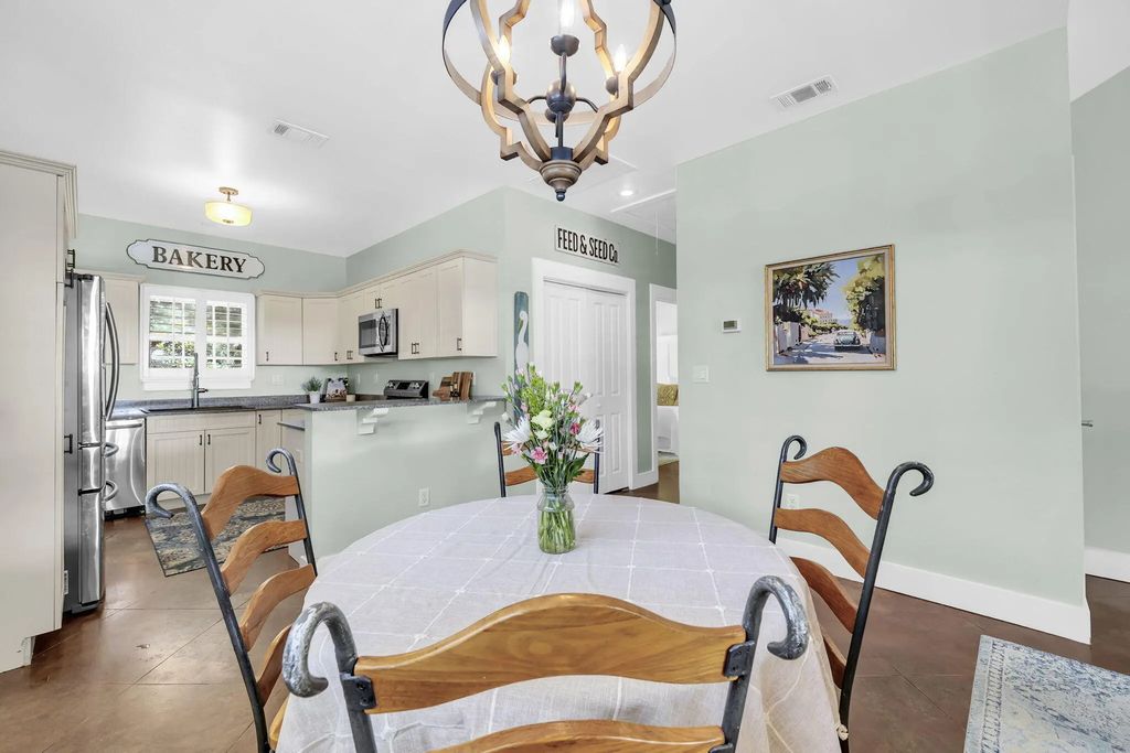 8 of 36 - 94 Garden Street, Santa Rosa Beach, FL