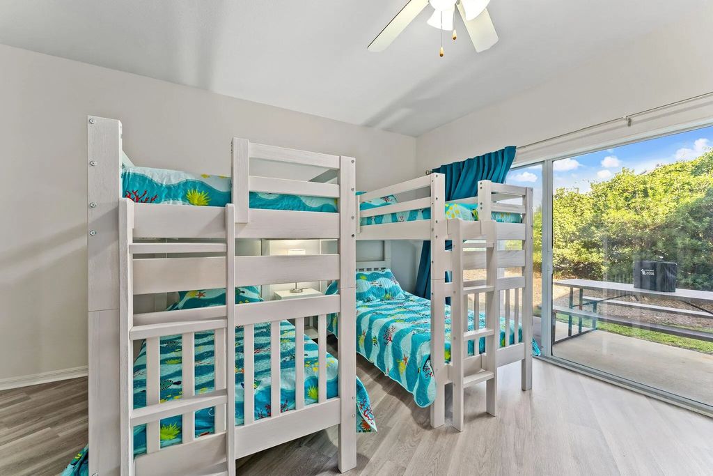 13 of 61 - 3695 Scenic Hwy 98 401, Destin, FL