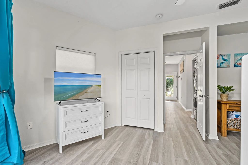 15 of 61 - 3695 Scenic Hwy 98 401, Destin, FL