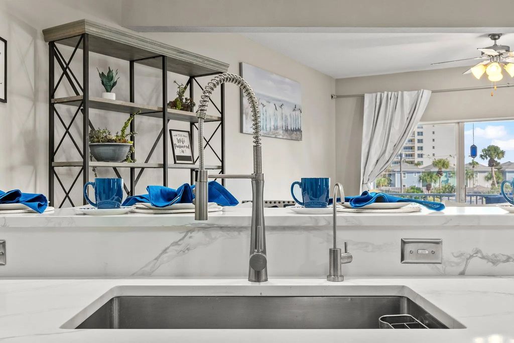 22 of 61 - 3695 Scenic Hwy 98 401, Destin, FL