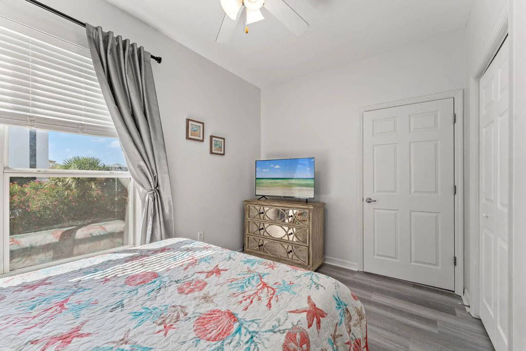 24 of 61 - 3695 Scenic Hwy 98 401, Destin, FL