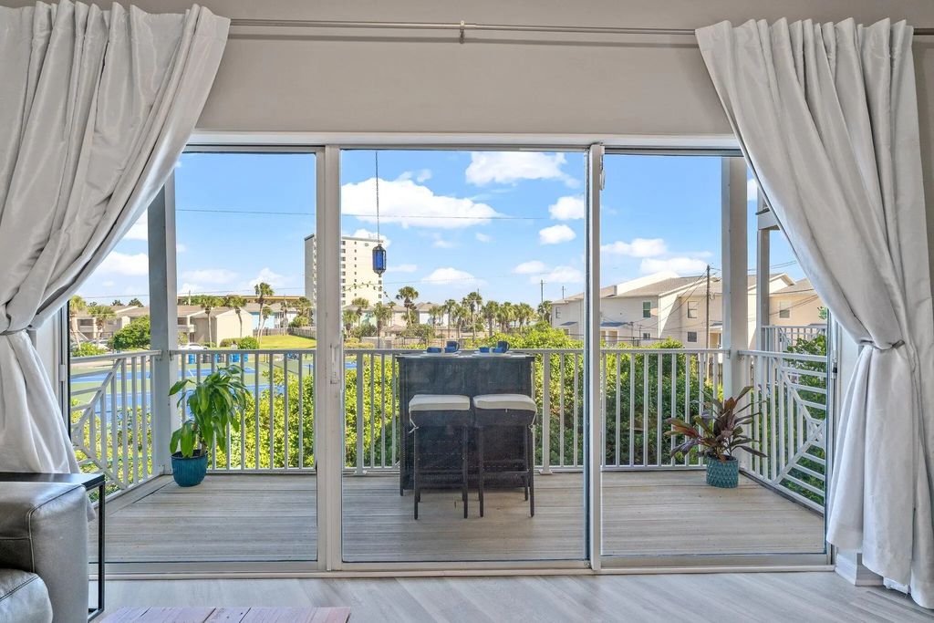 25 of 61 - 3695 Scenic Hwy 98 401, Destin, FL
