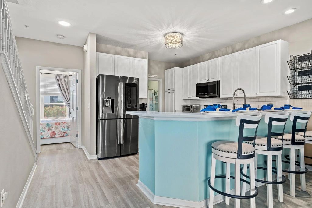 4 of 61 - 3695 Scenic Hwy 98 401, Destin, FL