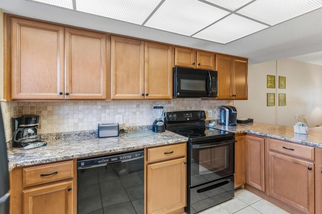 909 Santa Rosa 118, Fort Walton Beach