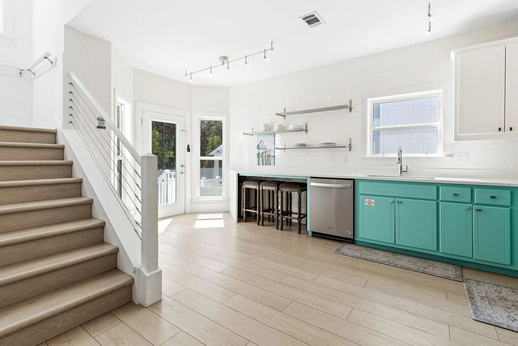 11 of 43 - 429 N Montigo Avenue, Santa Rosa Beach, FL
