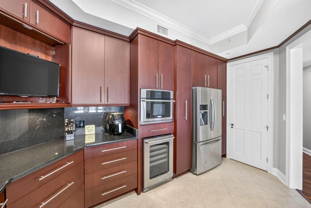27 of 71 - 5 Calhoun Avenue 306, Destin, FL