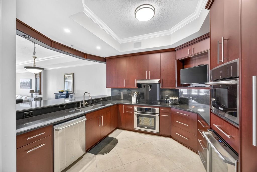 31 of 71 - 5 Calhoun Avenue 306, Destin, FL