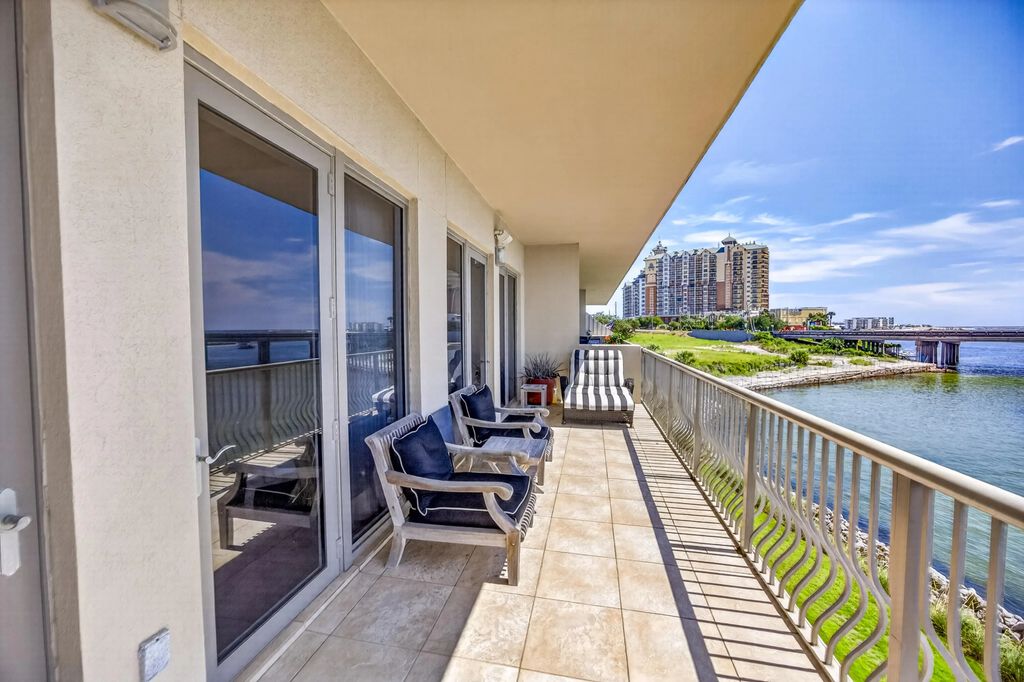 33 of 71 - 5 Calhoun Avenue 306, Destin, FL