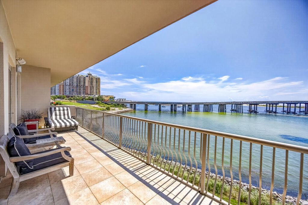 35 of 71 - 5 Calhoun Avenue 306, Destin, FL