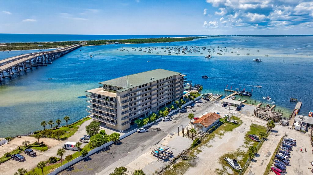 41 of 71 - 5 Calhoun Avenue 306, Destin, FL