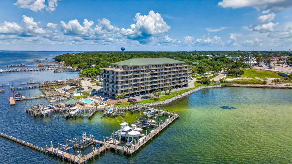 57 of 71 - 5 Calhoun Avenue 306, Destin, FL
