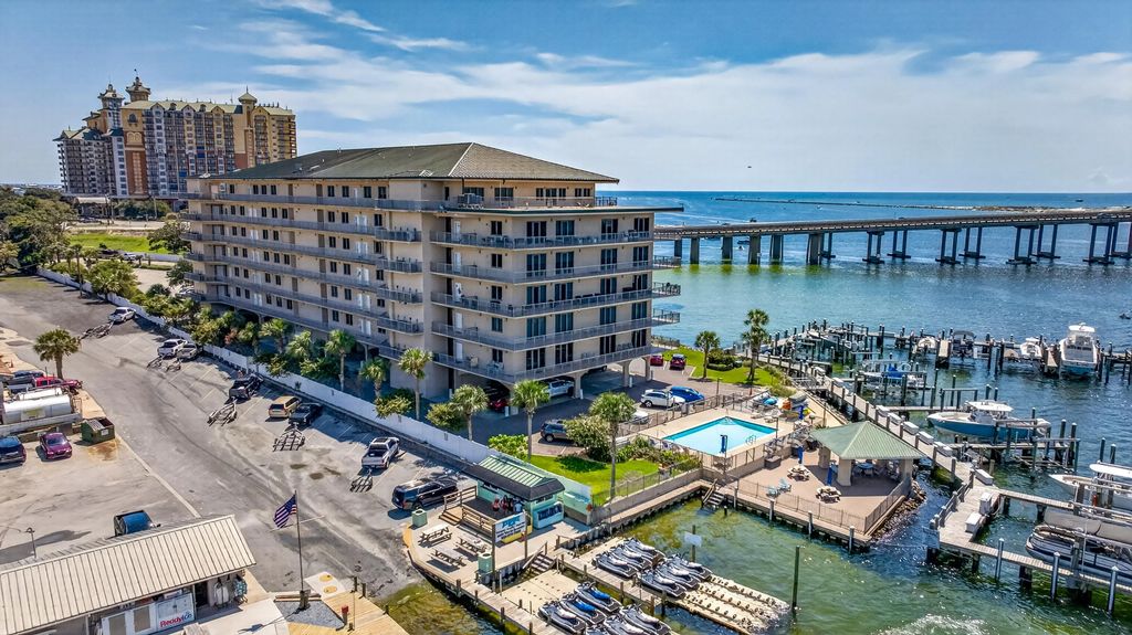 61 of 71 - 5 Calhoun Avenue 306, Destin, FL