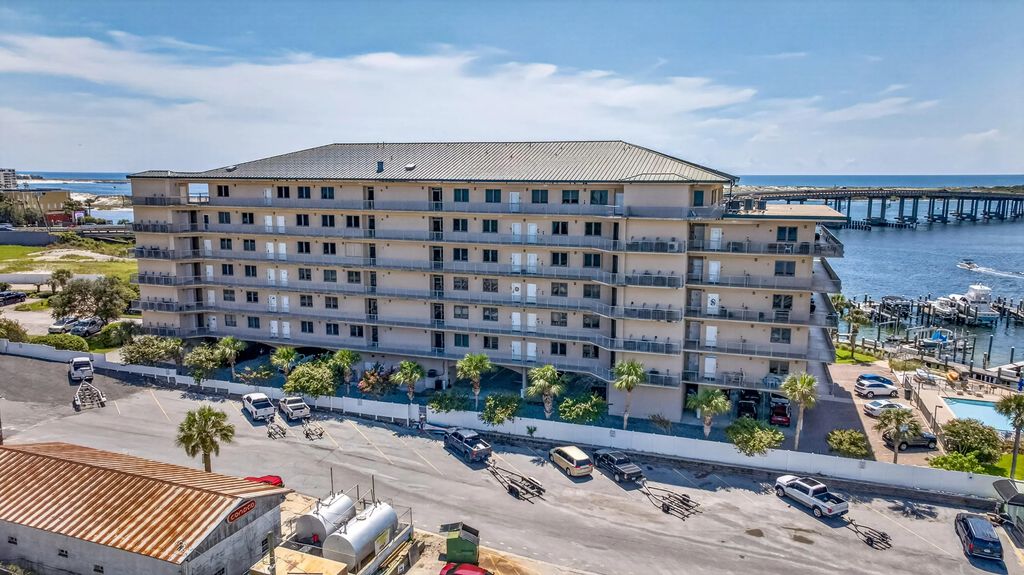 66 of 71 - 5 Calhoun Avenue 306, Destin, FL