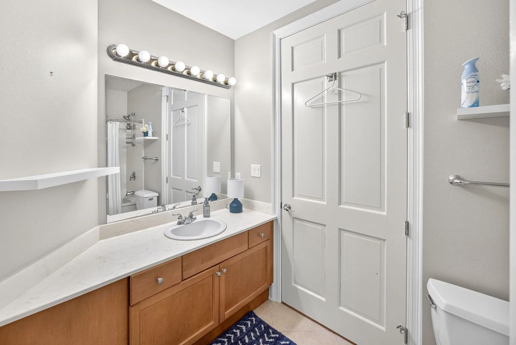 9 of 71 - 5 Calhoun Avenue 306, Destin, FL
