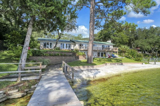 Photo of Listing #1012231