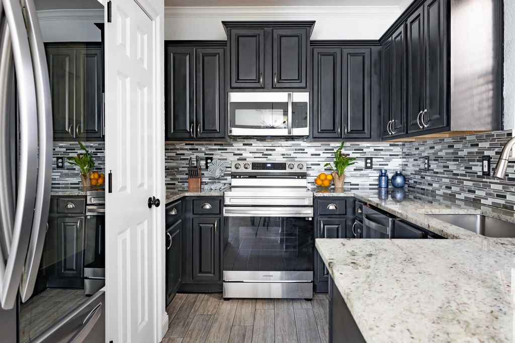 7 of 25 - 4555 Village Way, Destin, FL
