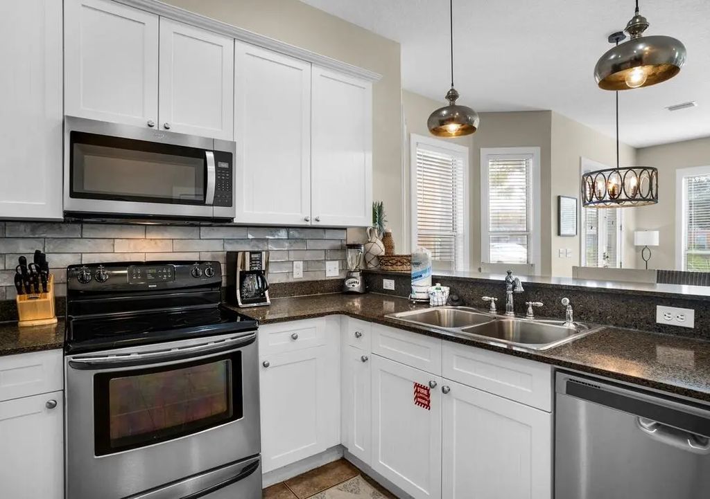 11 of 36 - 27 Cottage Row, Miramar Beach, FL