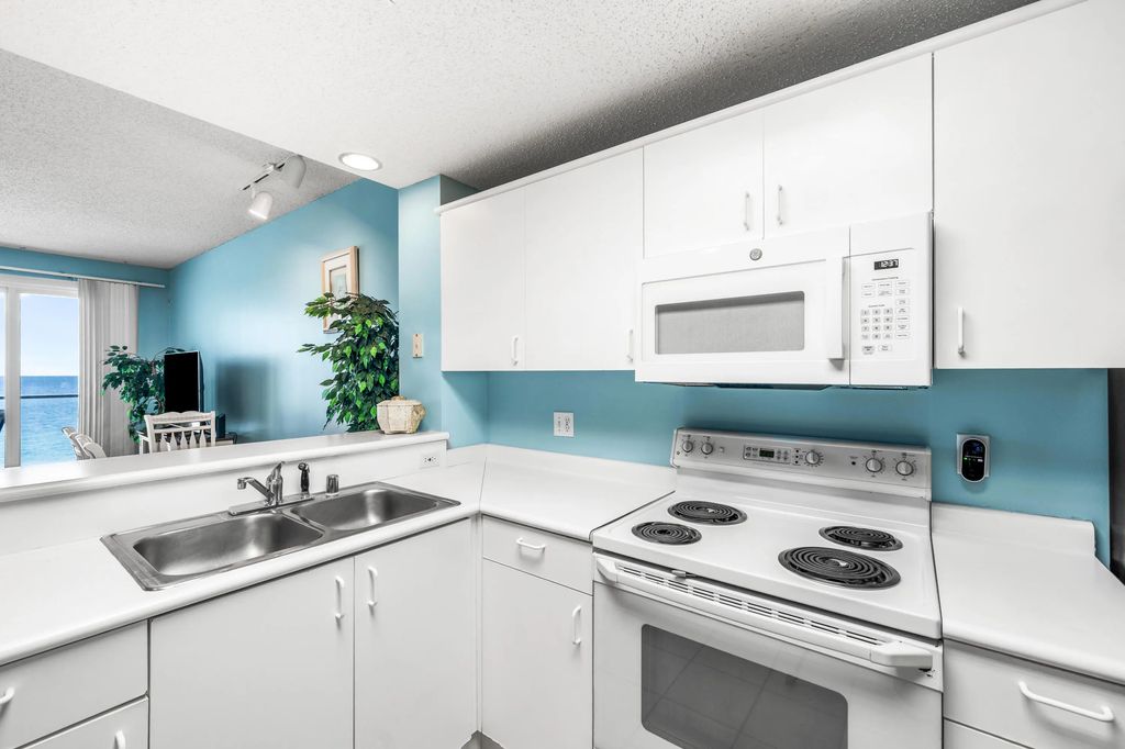 16 of 44 - 1080 E Highway 98 703, Destin, FL