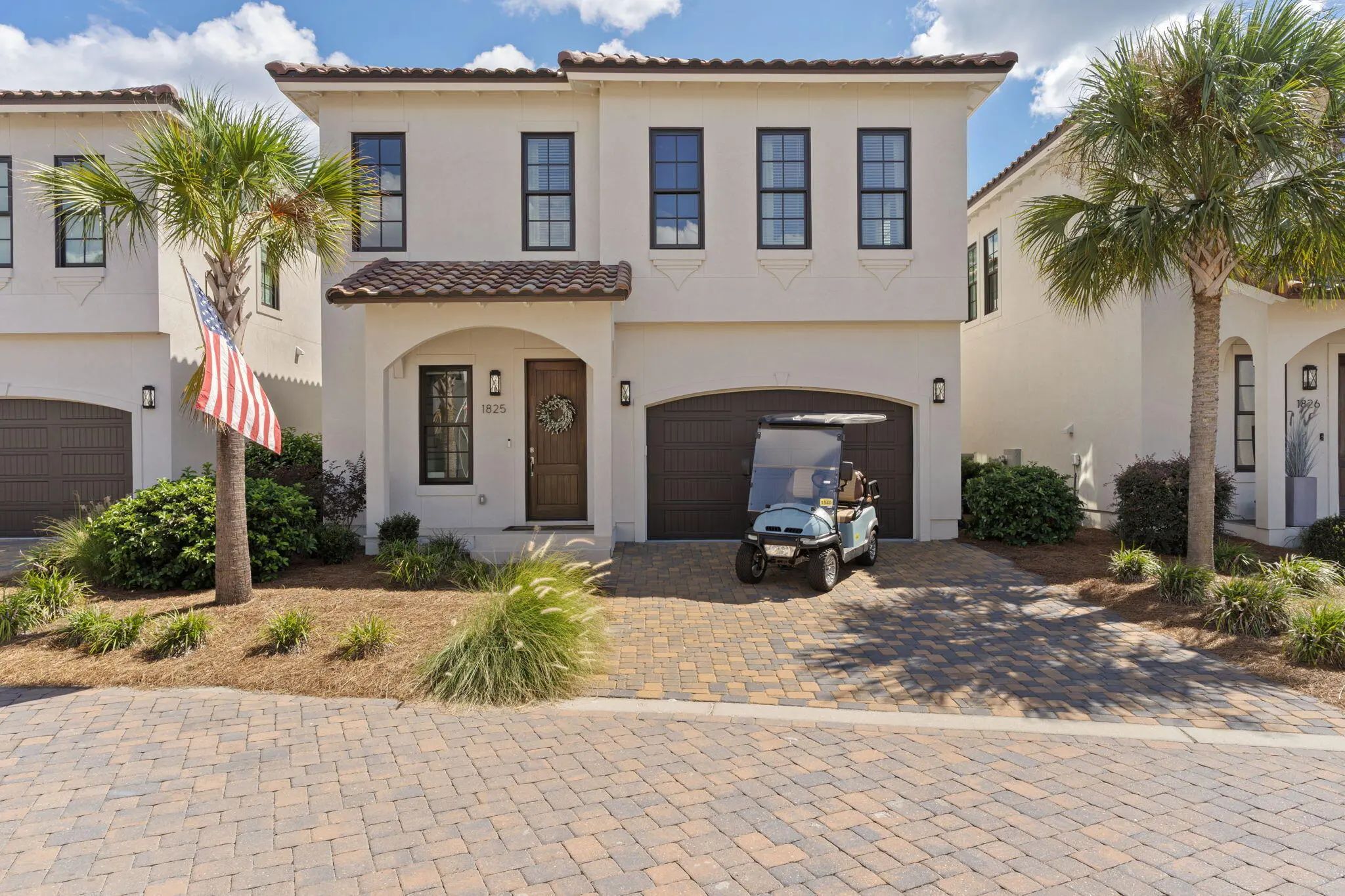 Photo of Listing #1011978