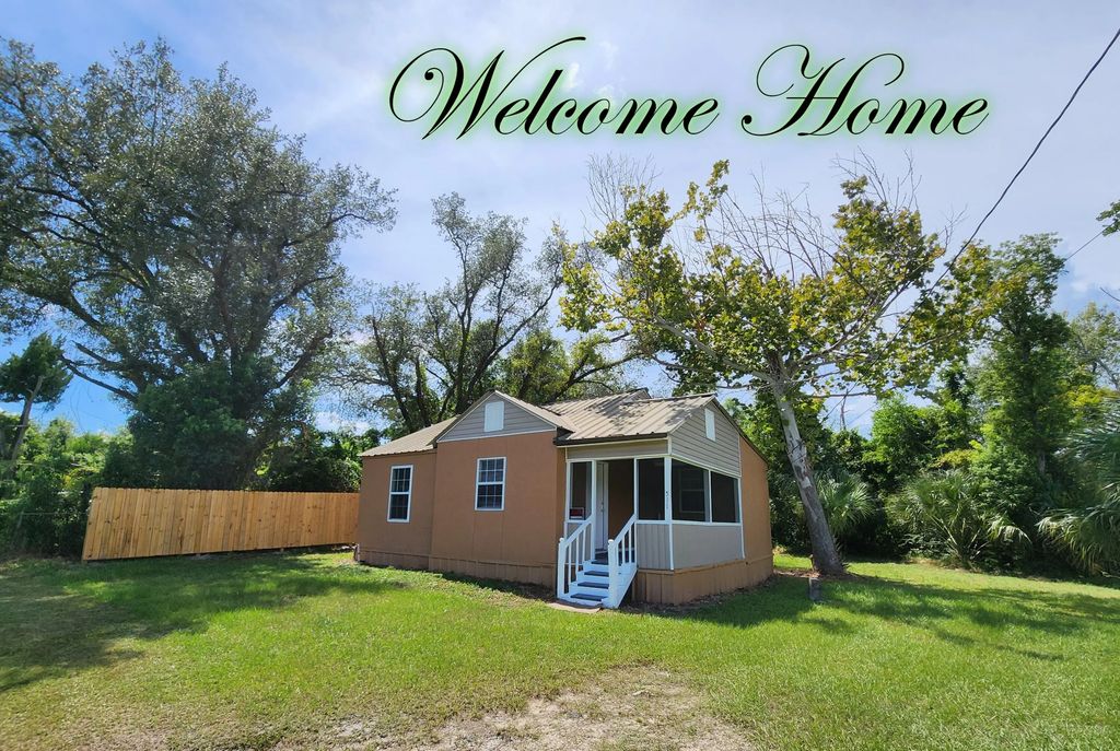 511 Harlem Avenue, Panama City