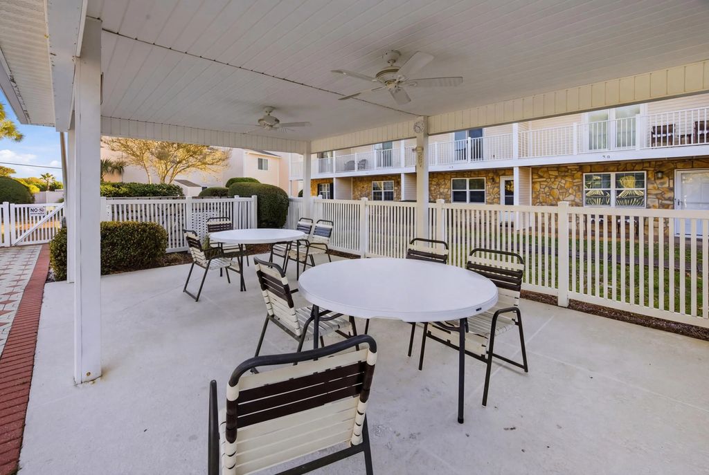 38 of 47 - 241 Ellis Road Unit 11, Miramar Beach, FL