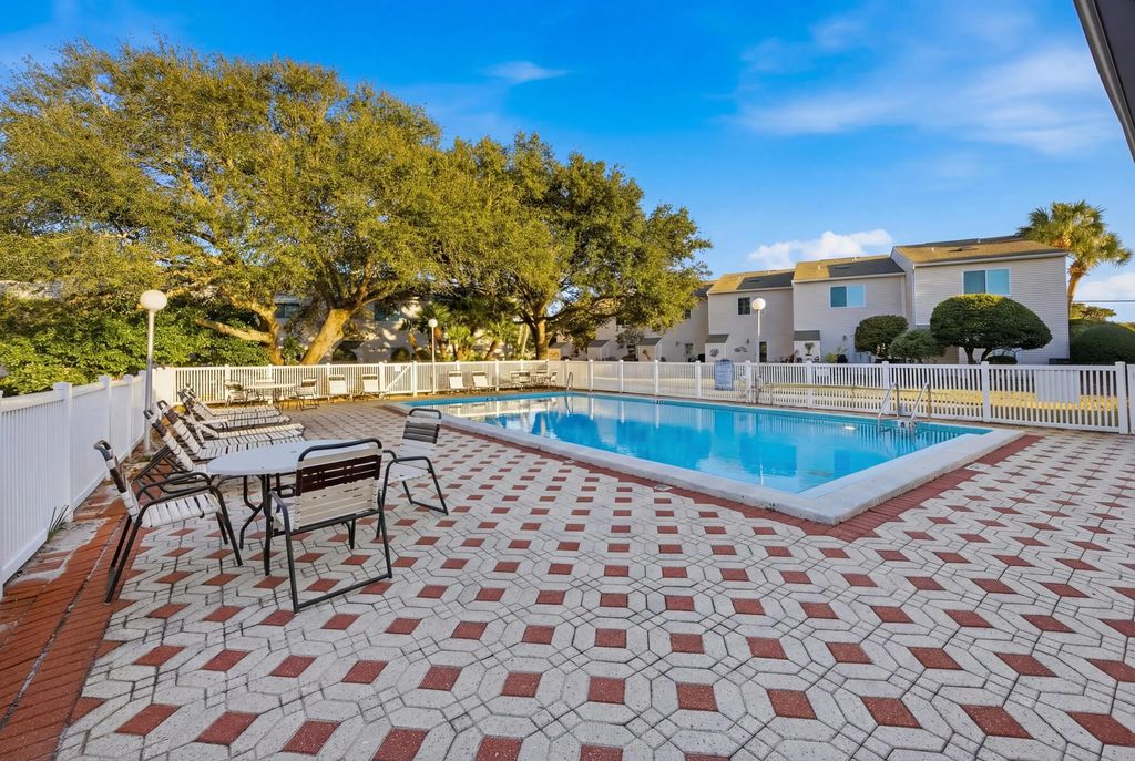 39 of 47 - 241 Ellis Road Unit 11, Miramar Beach, FL